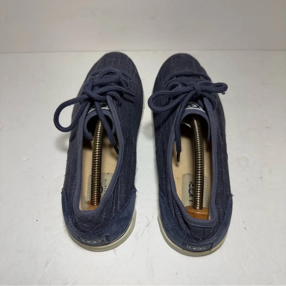 UGG HALLY LOW TOP FASHION SNEAKERS -NIGHT BLUE CANVAS WOMEN'S SZ US 10